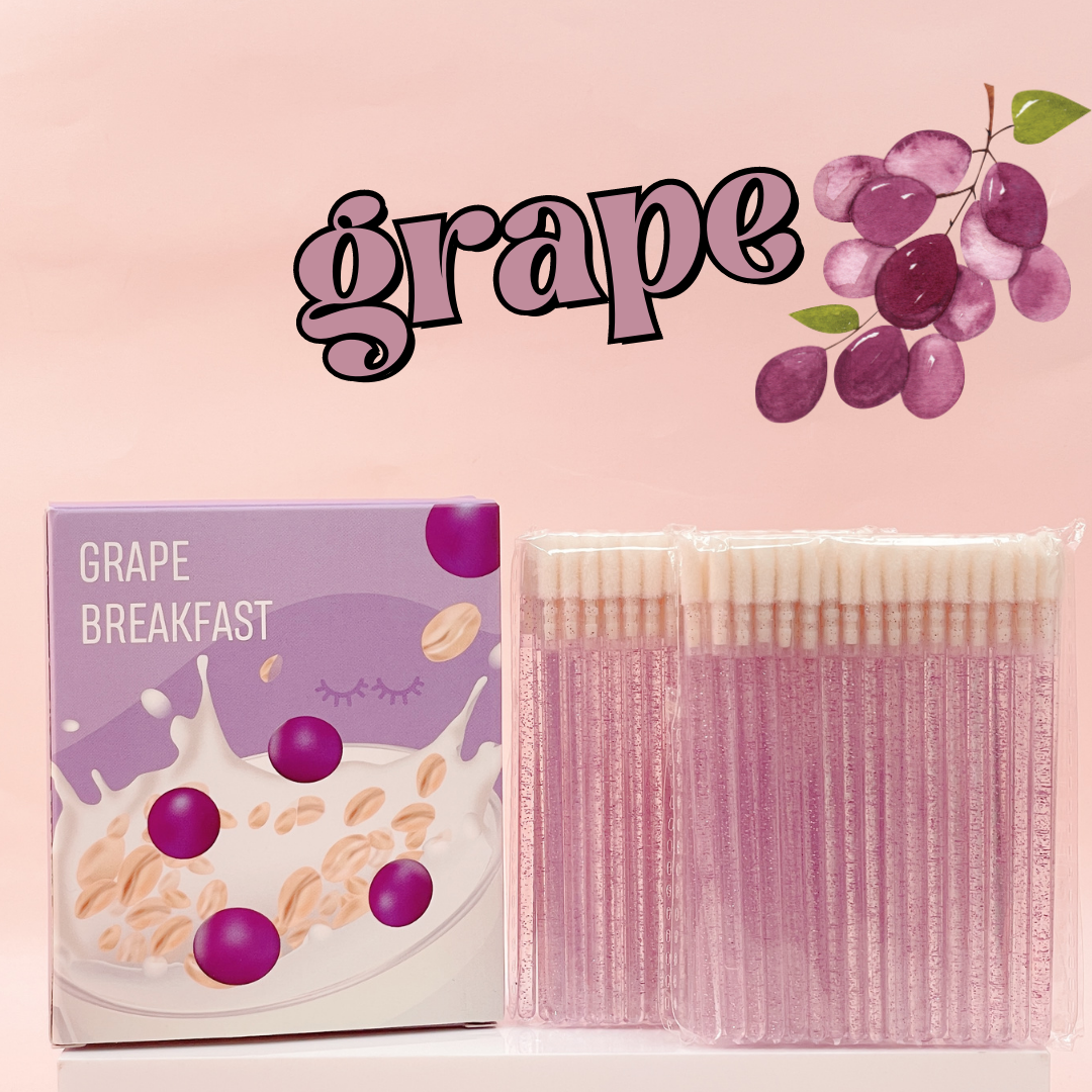 BREAKFAST lip applicator