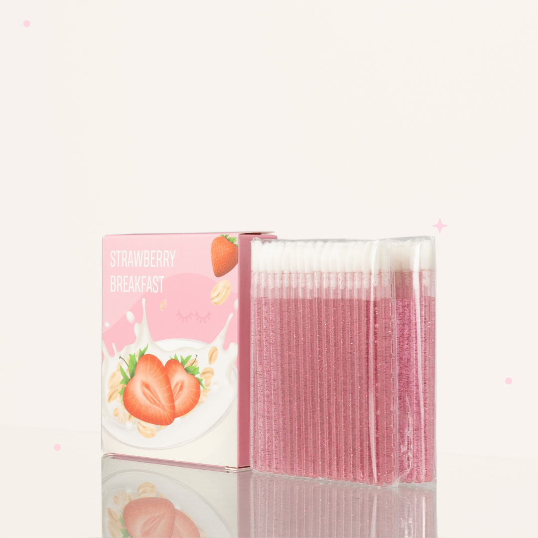 BREAKFAST lip applicator