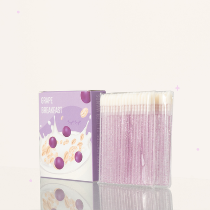 BREAKFAST lip applicator